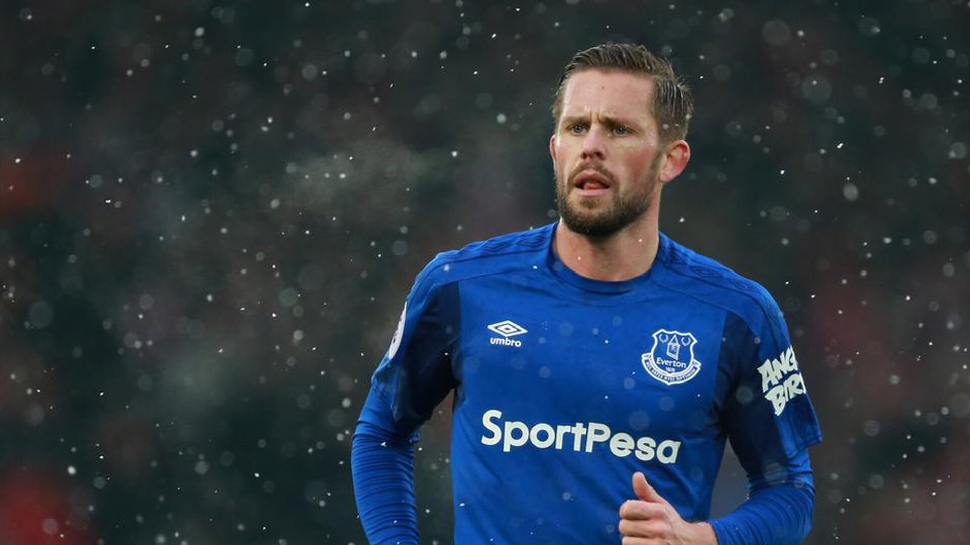 女子橄榄球的崛起,威尔士女队能否打破性别障碍?,威尔士男子足球